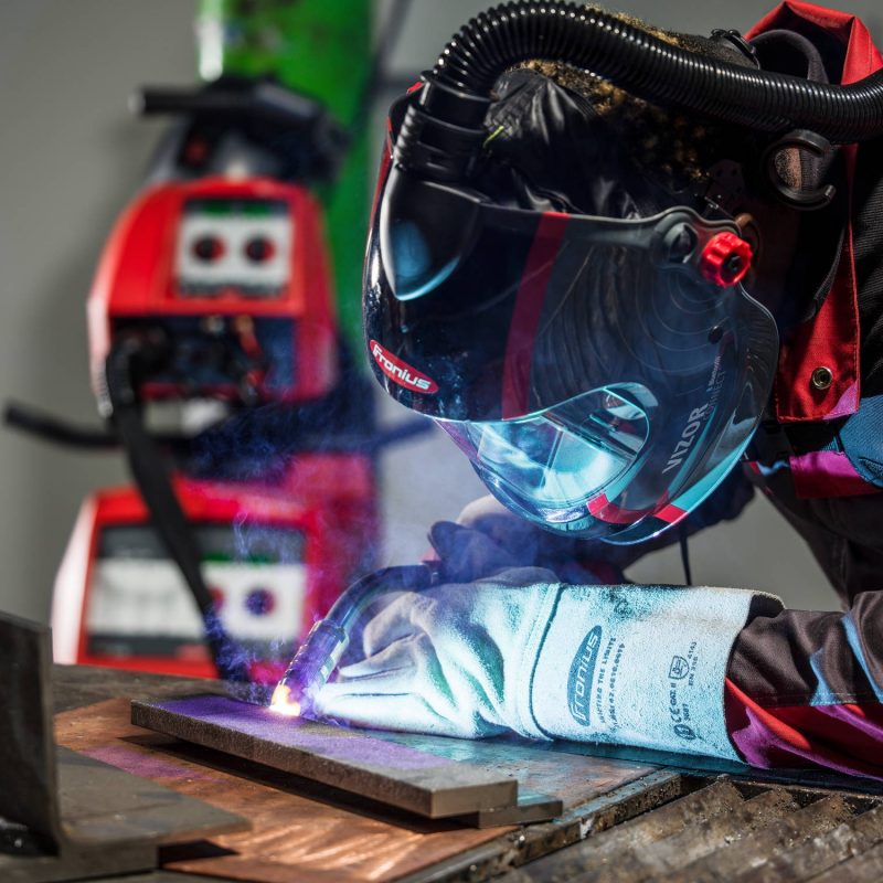 From Smenco – What Makes A Good Welding Helmet